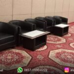 Tempat Rental Sofa Oval Hitam Eksklusif DI Jakarta Selatan