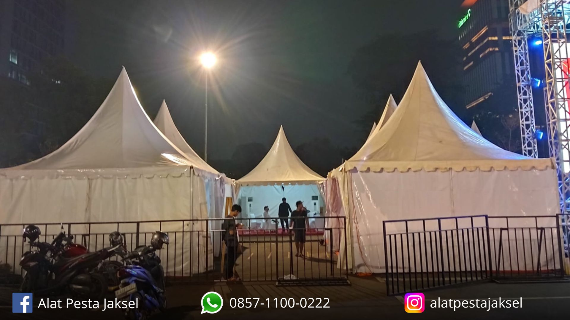 Jasa Layanan Sewa Tenda Bazar Out Door Atap Lancip Jakarta