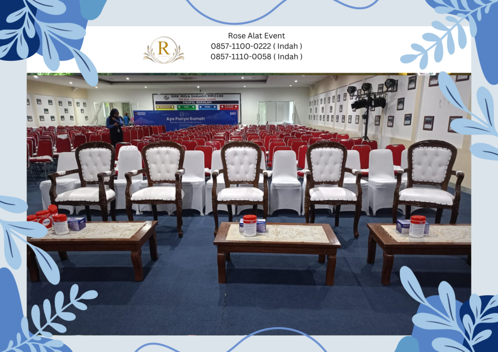  Sewa Arm Chair Dan Meja VIP kayu Area Karawang