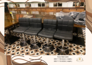 Rental Barstool Putih Dan Hitam Area BSD