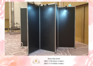 Gudang Sewa Partisi Hitam Zigzag Dan Lampu Area Cikampek