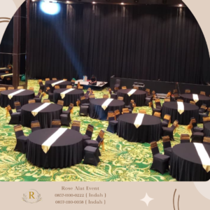 Sewa Tirai hitam Dan meja bulat tebar hitam Runner gold Area Bogor
