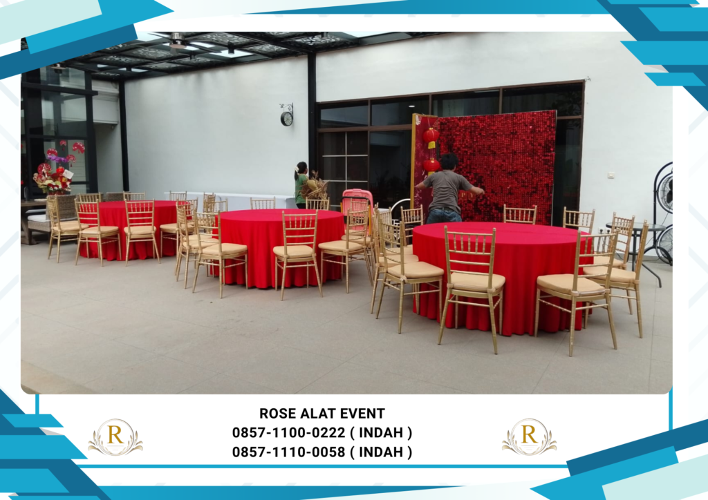 Sewa Set Meja Bulat Dan Kursi Tiffany Gold Cikarang
