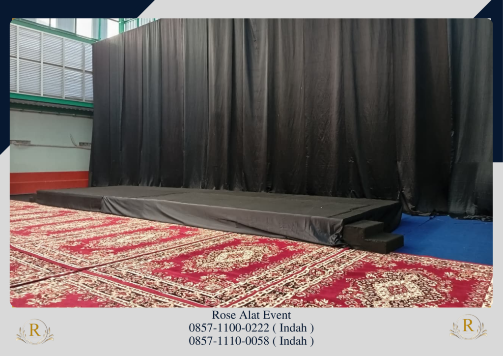 Rental Karpet Permadani Merah Dan Tirai Hitam Area Bekasi