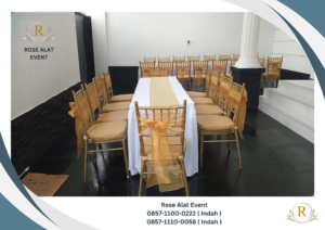 Sewa Kursi Tiffany Gold Dan Pita Area Jakarta Timur