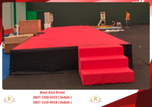 Sewa Panggung Karpet Merah Poni Hitam Bekasi
