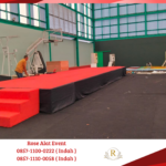 Sewa Panggung Karpet Merah Poni Hitam Bekasi