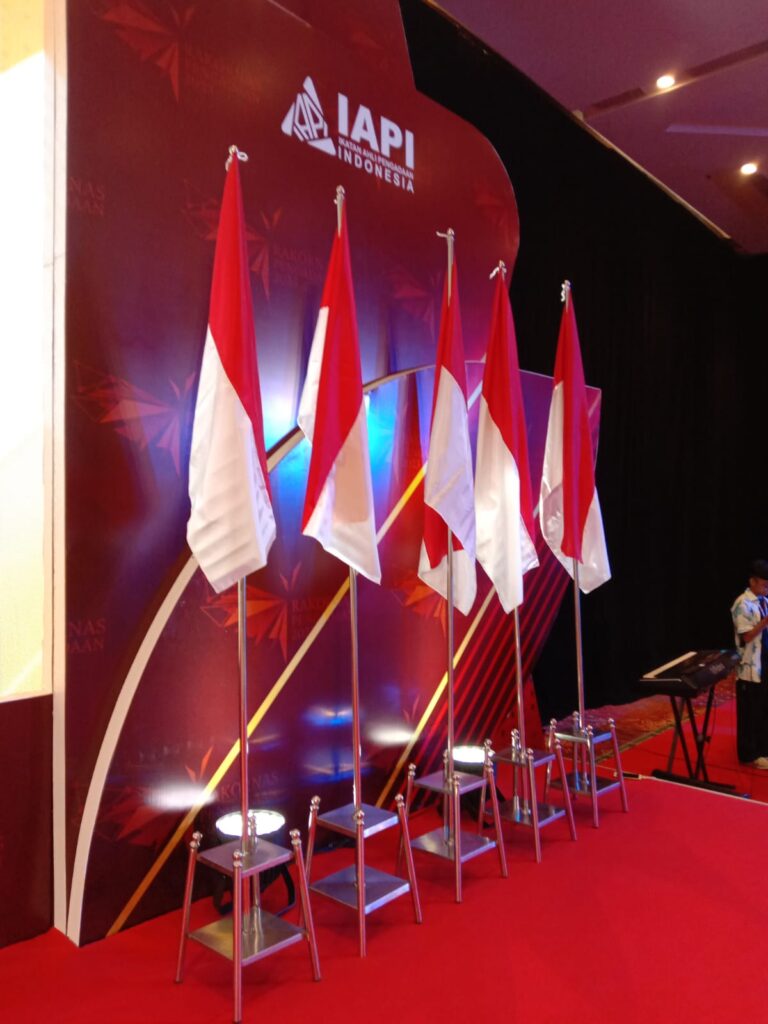 Sewa Tiang Bendera VIP Bahan Stainless bekasi